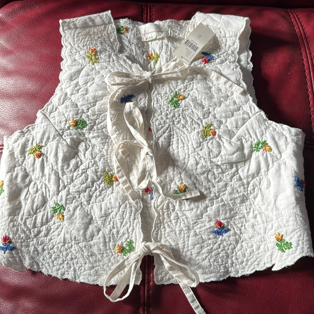 Anthropologie vest